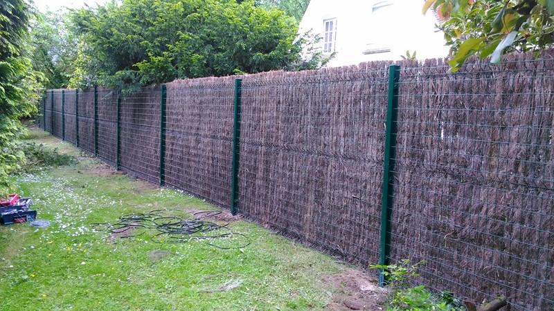 clôture grillage avec brande de bruyere Marchiennes - Style & Bois